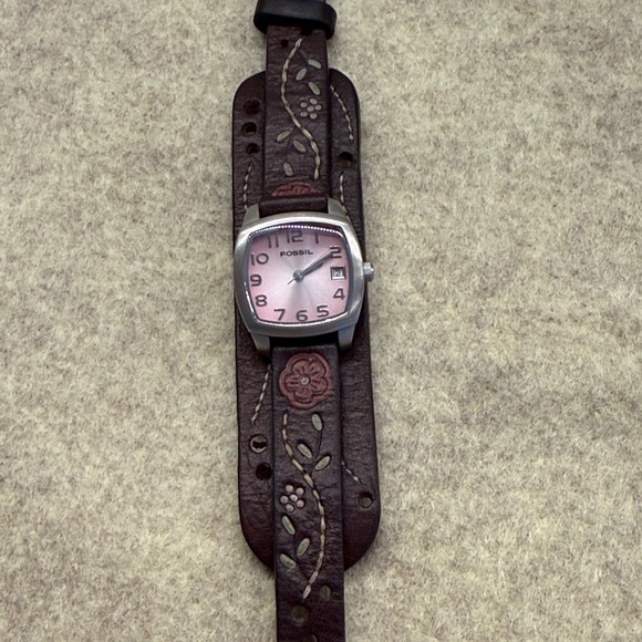 Fossil Dark Brown Leather Watch with Light Pink Dial - Picture 1 of 8